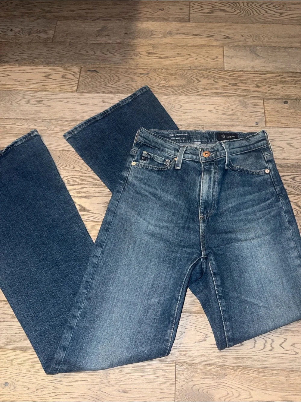 AG Adriano Goldschmied High-Rise Wide-Leg Jeans in Medium Blue Wash